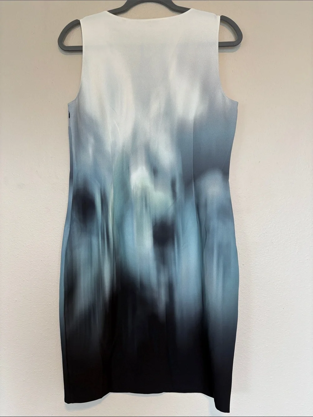 Elie Tahari Watercolor Sheath Dress Business Casual size 10 - Picture 2 of 9